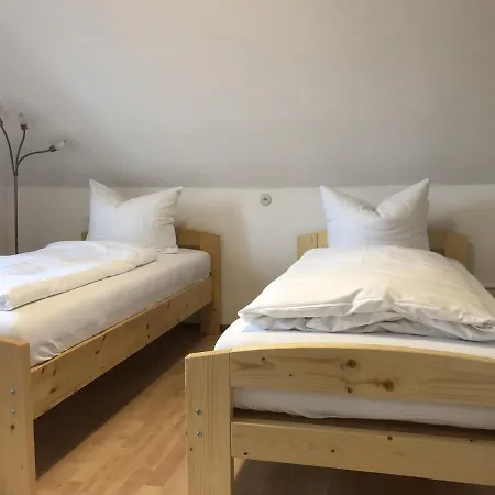 Apartment Gemütliche Monteurwohnungen - übergangswohnungen In - Sad110 *